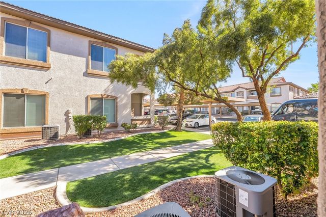 2305 West HORIZON RIDGE PW Parkway 1011, Henderson, NV 89052