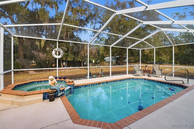 11905 W Caladium Street, Crystal River, FL 34428