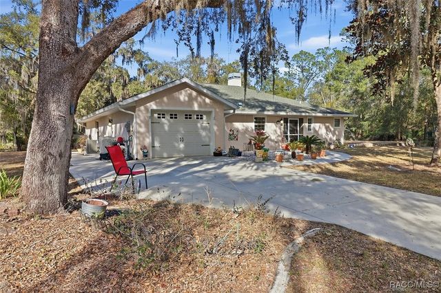 11905 W Caladium Street, Crystal River, FL 34428