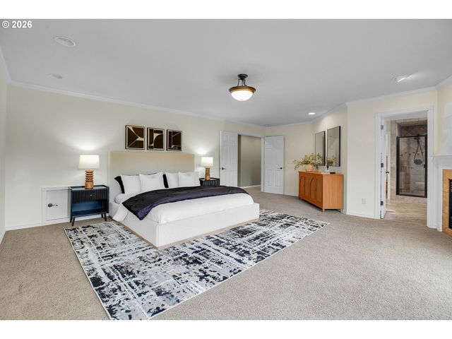 1696 Se 26TH Dr, Gresham, OR 97080