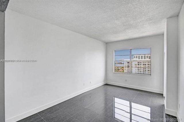 2801 NE 183rd Street 2208W, Aventura, FL 33160