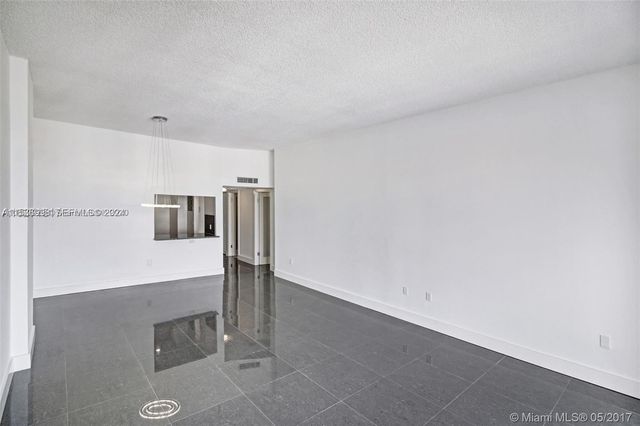 2801 NE 183rd Street 2208W, Aventura, FL 33160