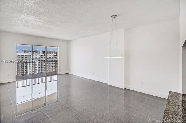 2801 NE 183rd Street 2208W, Aventura, FL 33160
