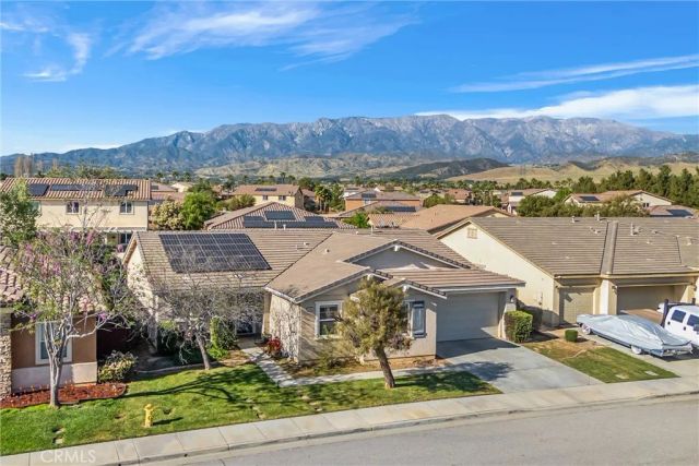 1454 Liatris, Beaumont, CA 92223