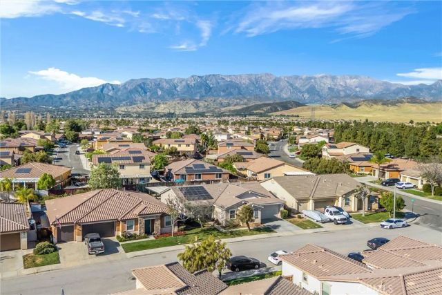 1454 Liatris, Beaumont, CA 92223