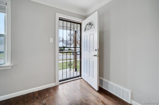 20000 Mccormick Street, Detroit, MI 48224