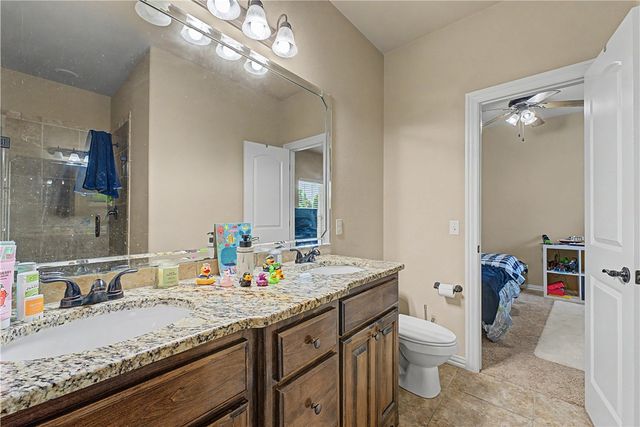 4007 SW Rhinestone Boulevard, Bentonville, AR 72713