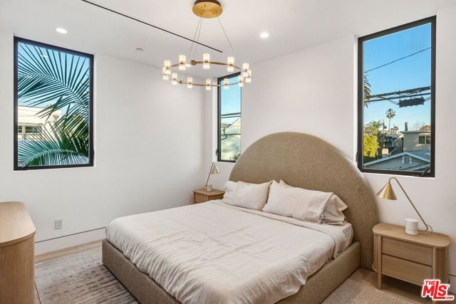 738 Palms Boulevard, Venice (los Angeles), CA 90291