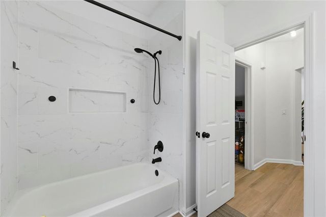 610 Vinings Forest Court, Smyrna, GA 30080