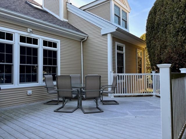 104 High Pine Circle 104, Wilbraham, MA 01095