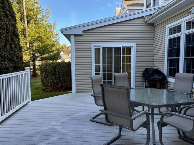 104 High Pine Circle 104, Wilbraham, MA 01095