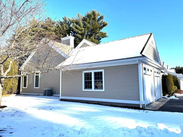 104 High Pine Circle 104, Wilbraham, MA 01095