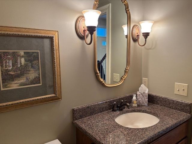 104 High Pine Circle 104, Wilbraham, MA 01095