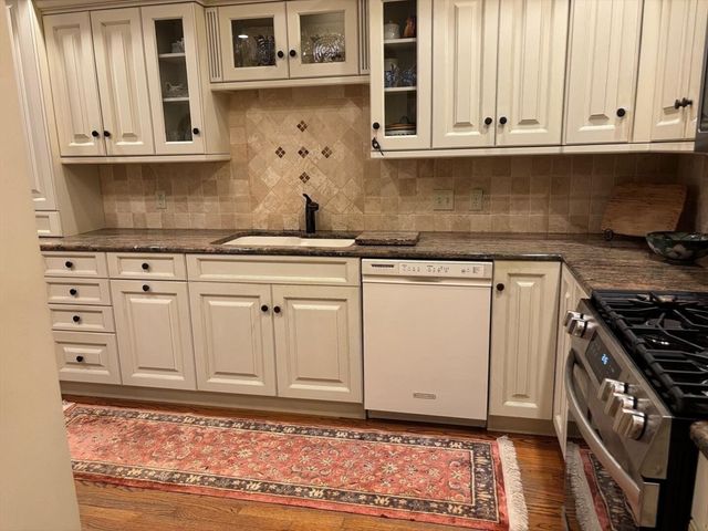 104 High Pine Circle 104, Wilbraham, MA 01095