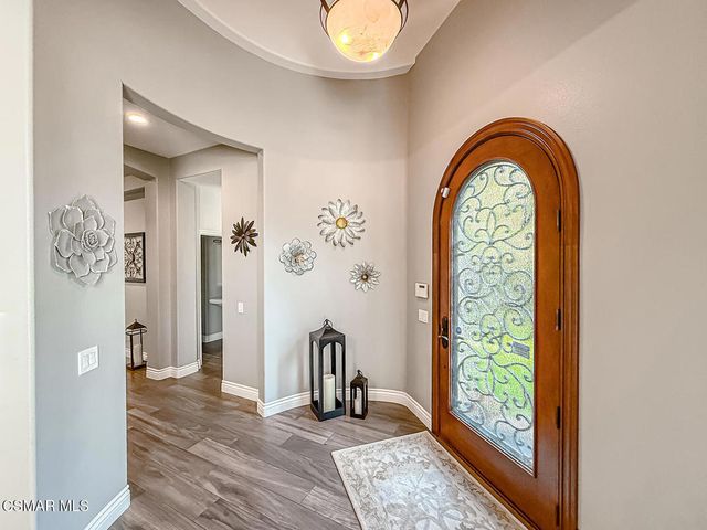 5419 Via Olas, Newbury Park, CA 91320