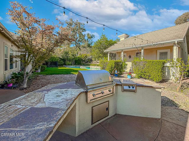 5419 Via Olas, Newbury Park, CA 91320