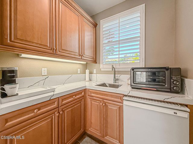 5419 Via Olas, Newbury Park, CA 91320