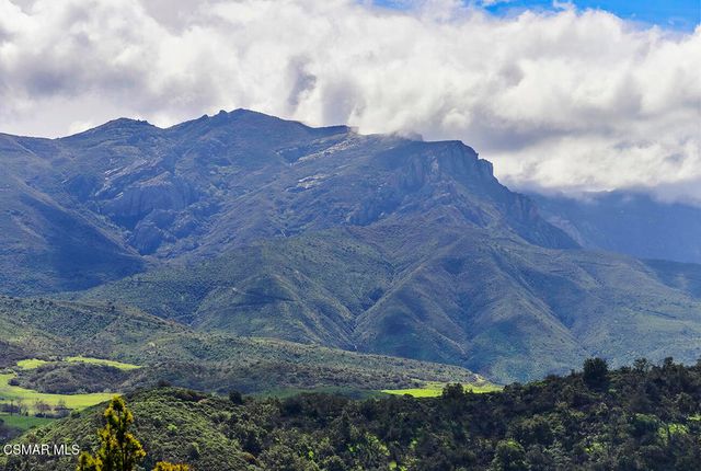 5419 Via Olas, Newbury Park, CA 91320