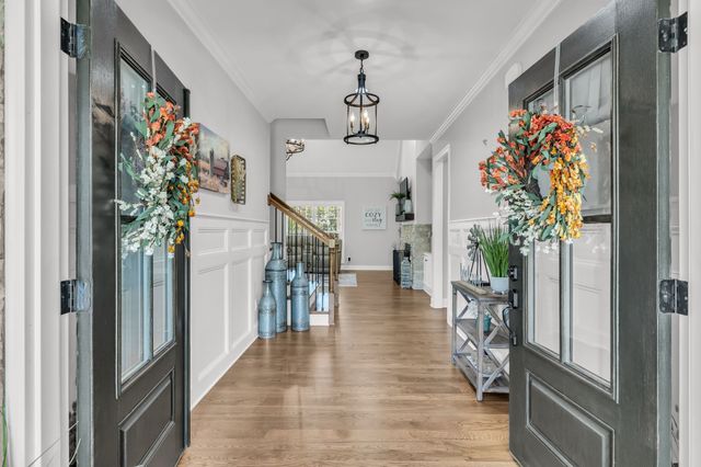 8014 Traditions Ln, Columbia, TN 38401