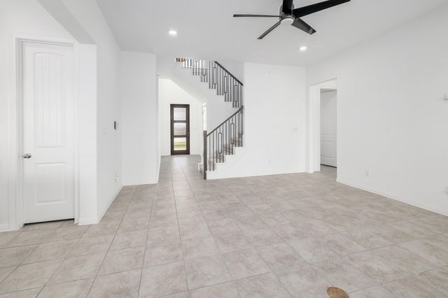 164 Crimson Sky CT, Dripping Springs, TX 78620