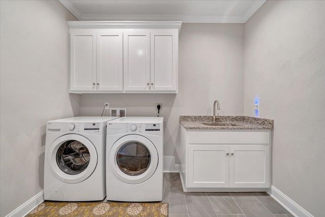 190 Merion CIR, Daleville, VA 24083