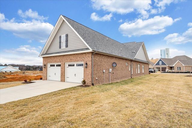 190 Merion CIR, Daleville, VA 24083