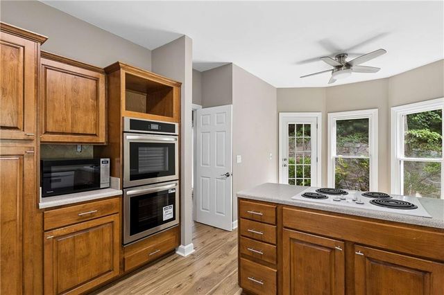 6 Forest Ridge Court, Atlanta, GA 30350