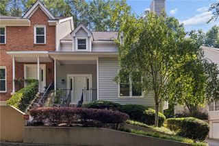 6 Forest Ridge Court, Atlanta, GA 30350