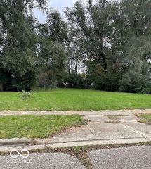 1715 N 23rd Street, Terre Haute, IN 47804