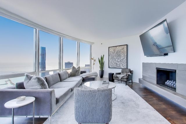 401 N Wabash Avenue 68A, Chicago, IL 60611