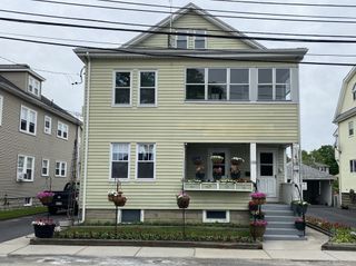 131 Evans Street 131, Watertown, MA 02472