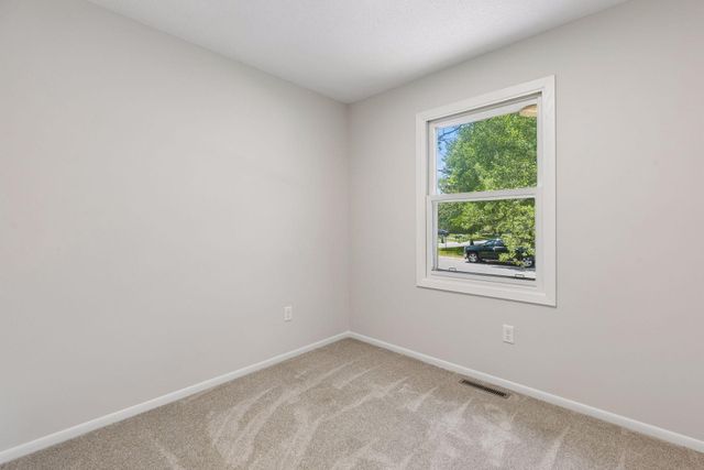 310 18th Avenue SE, Cambridge, MN 55008