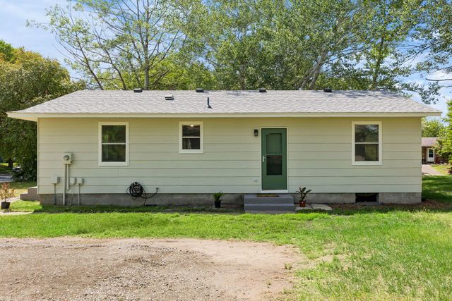 310 18th Avenue SE, Cambridge, MN 55008
