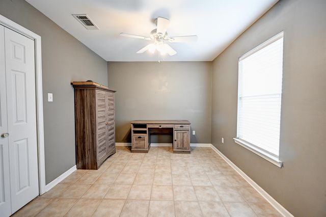 208 Jolie Oaks Blvd, Thibodaux, LA 70301