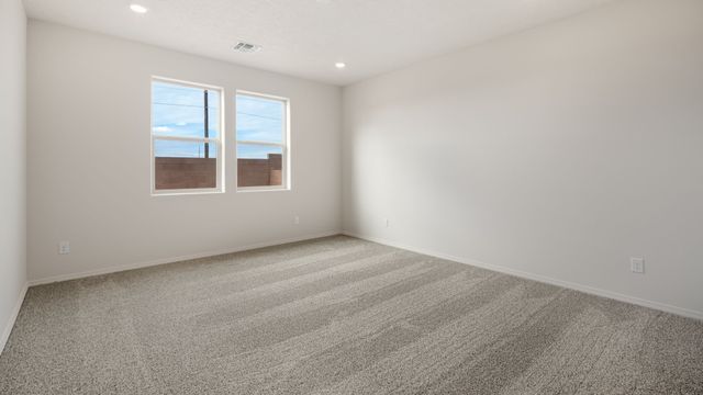 4234 Via De Ventura, Santa Fe, NM 87507