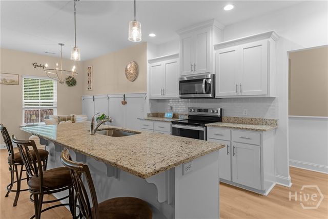 1028 Meloney Drive, Hinesville, GA 31313