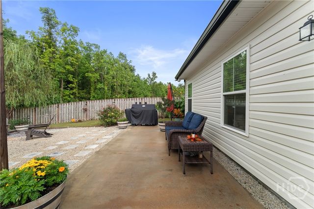 1028 Meloney Drive, Hinesville, GA 31313