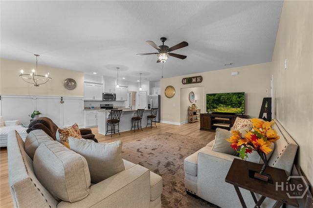 1028 Meloney Drive, Hinesville, GA 31313