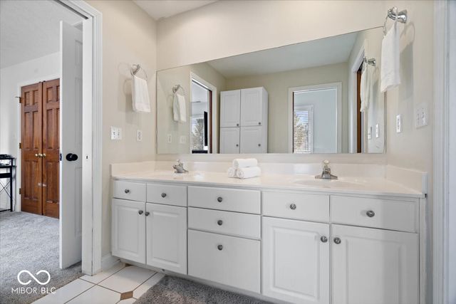 3255 Smokey Ridge Way, Carmel, IN 46033