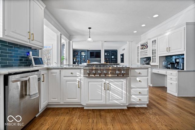 3255 Smokey Ridge Way, Carmel, IN 46033