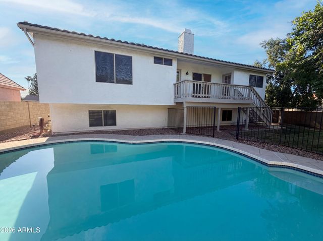 6764 W PIUTE Avenue, Glendale, AZ 85308