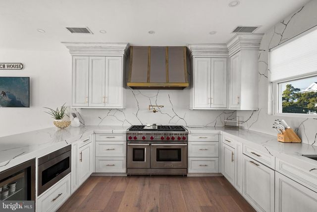 188 NAUTILUS DR, Long Beach Township, NJ 08008