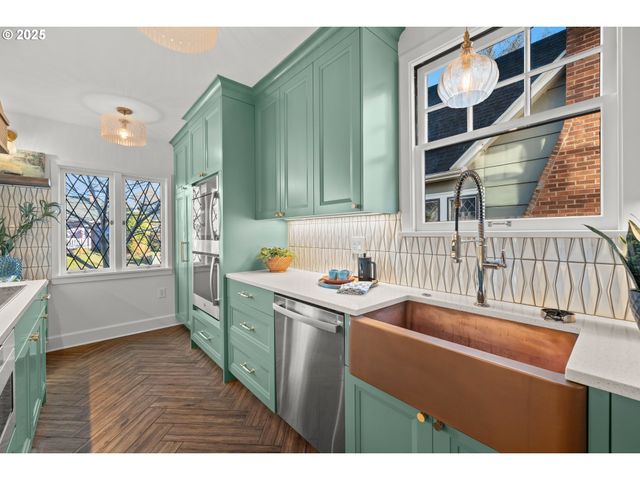 4137 Ne 25TH Ave, Portland, OR 97211