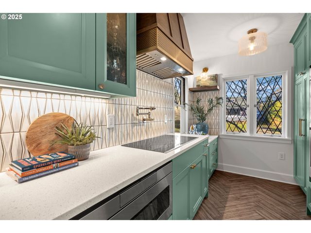 4137 Ne 25TH Ave, Portland, OR 97211