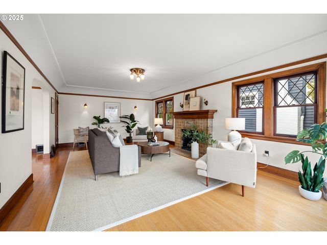 4137 Ne 25TH Ave, Portland, OR 97211