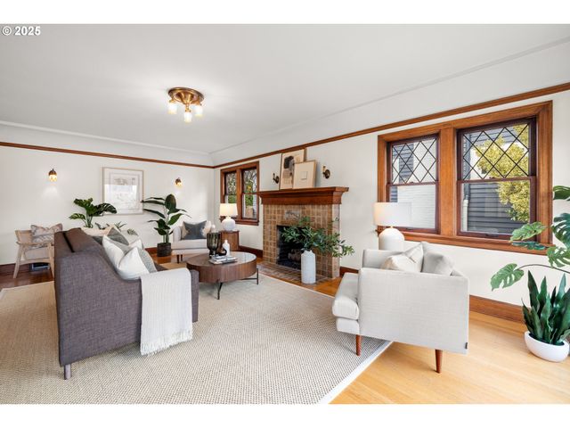 4137 Ne 25TH Ave, Portland, OR 97211