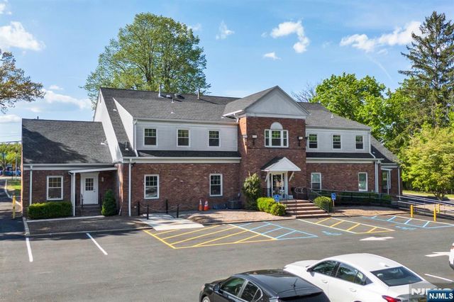 215 Old Tappan Road 1B, Westwood, NJ 07675