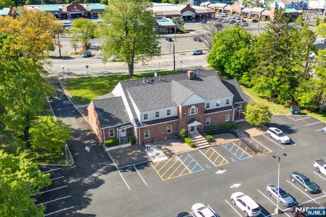 215 Old Tappan Road 1B, Westwood, NJ 07675