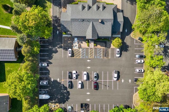 215 Old Tappan Road 1B, Westwood, NJ 07675