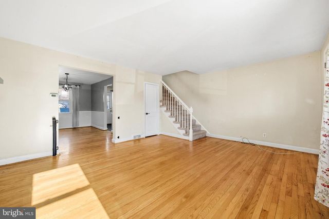 1078 DOWNTON RD, Baltimore, MD 21227